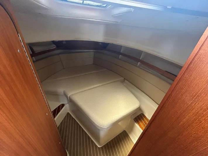 Kwigwis Yacht Photos Pics 