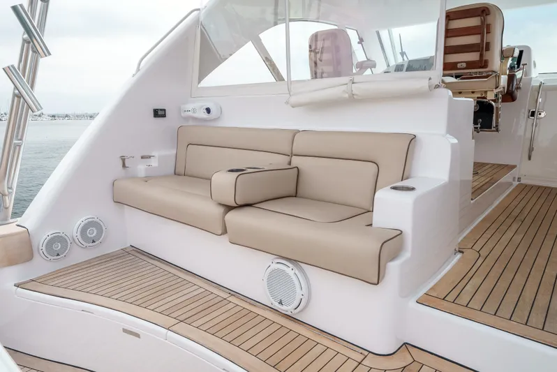 Whisky Hotel Yacht Photos Pics 