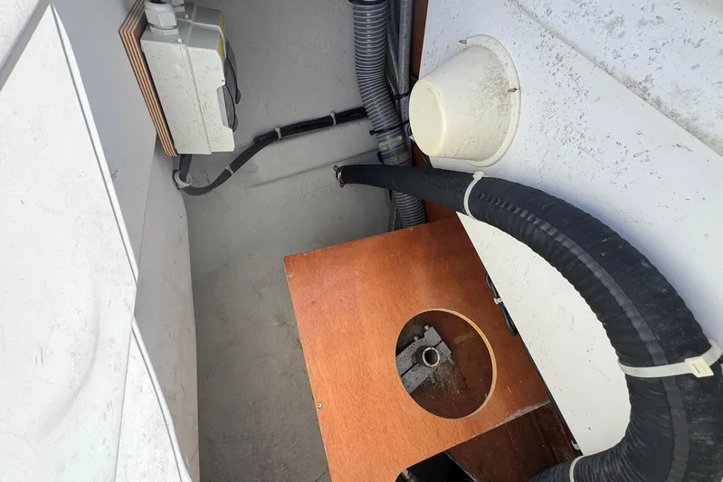 Sea Ranch II Yacht Photos Pics 2018 Jeanneau Sun Odyssey 389 interior wiring and ventilation system detail.