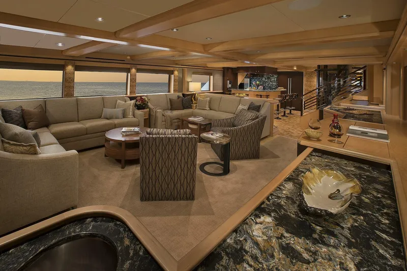 Cazador Yacht Photos Pics 