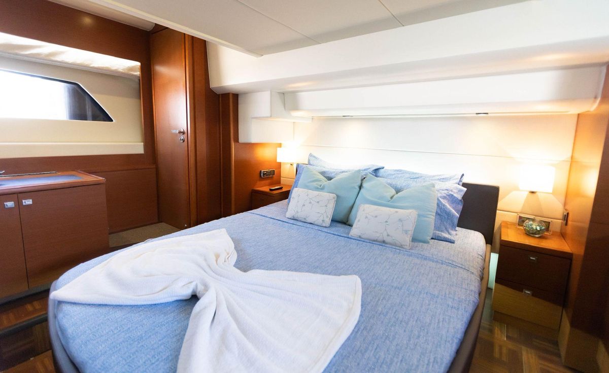 2014 Prestige 55 