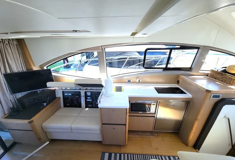 Time Out Yacht Photos Pics 