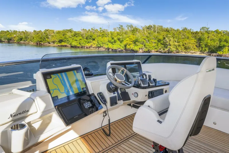  Yacht Photos Pics 2025 Absolute Navetta 70 - Image 35