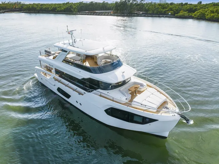  Yacht Photos Pics 2025 Absolute Navetta 70 - Image 15