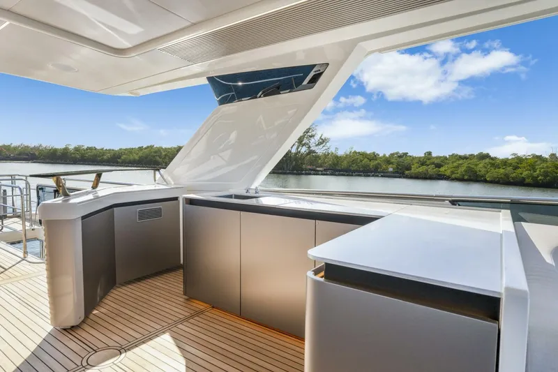  Yacht Photos Pics 2025 Absolute Navetta 70 - Image 32