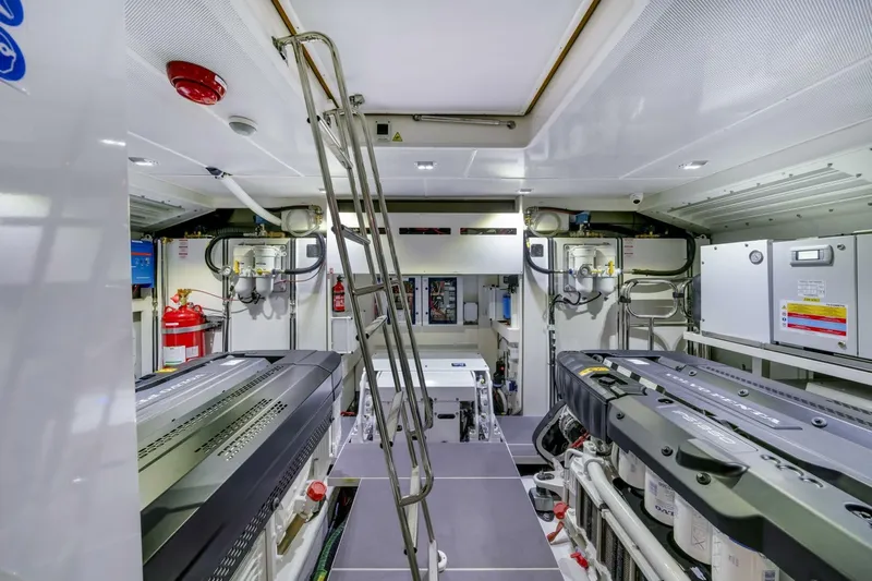  Yacht Photos Pics 2025 Absolute Navetta 70 - Image 66