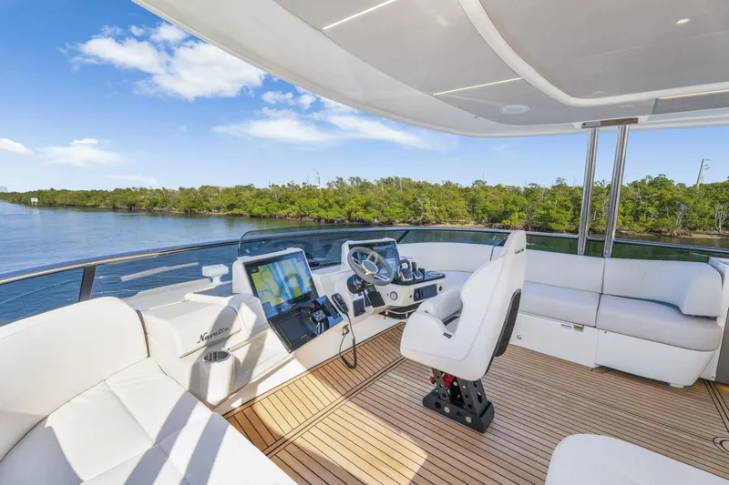  Yacht Photos Pics 2025 Absolute Navetta 70 - Image 34