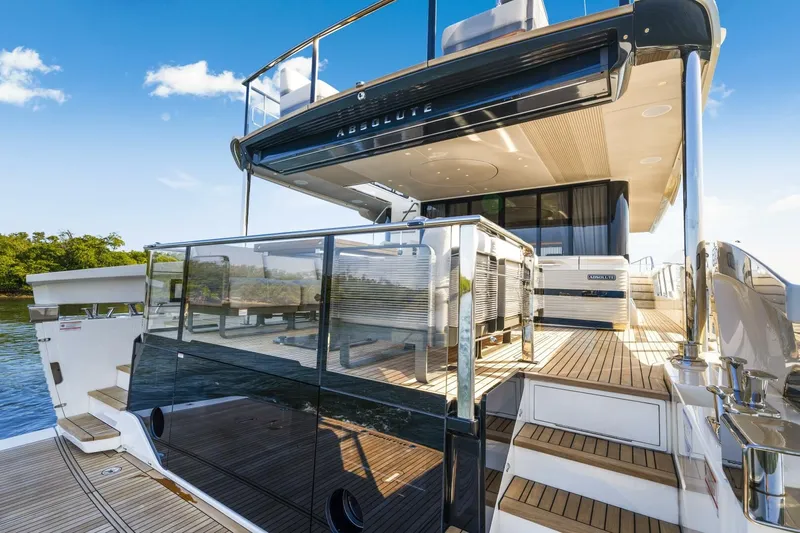  Yacht Photos Pics 2025 Absolute Navetta 70 - Image 18