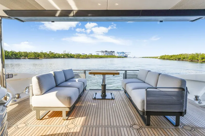  Yacht Photos Pics 2025 Absolute Navetta 70 - Image 23