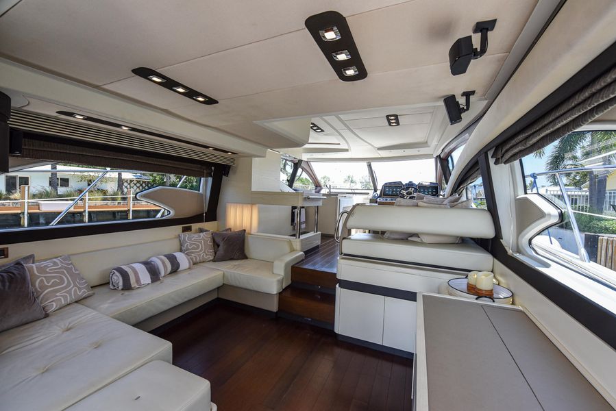 2016 Azimut 54 Flybridge