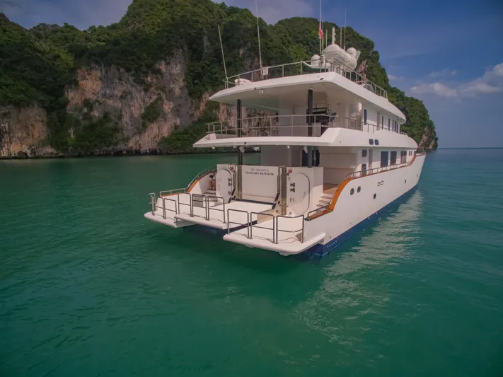 Phatsara Yacht Photos Pics 37m Power Catamaran