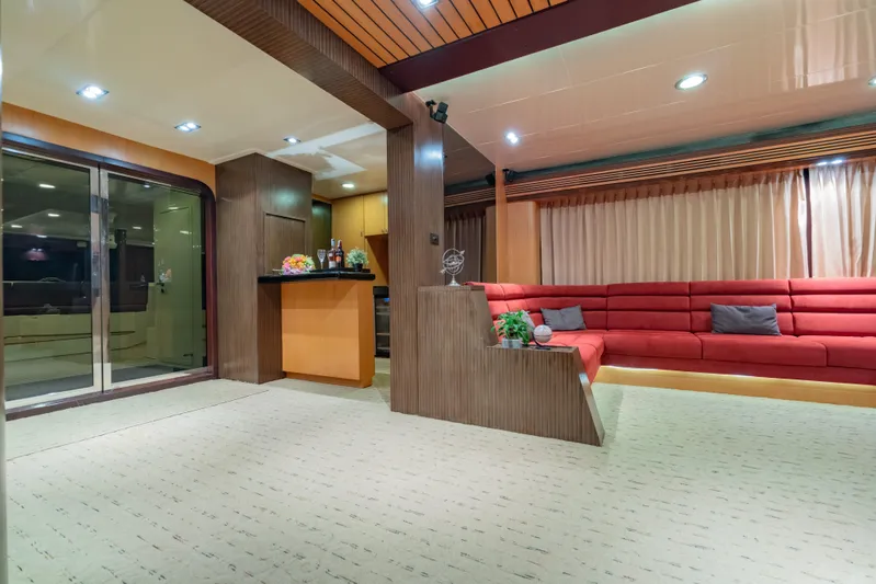 Phatsara Yacht Photos Pics 37m Power Catamaran