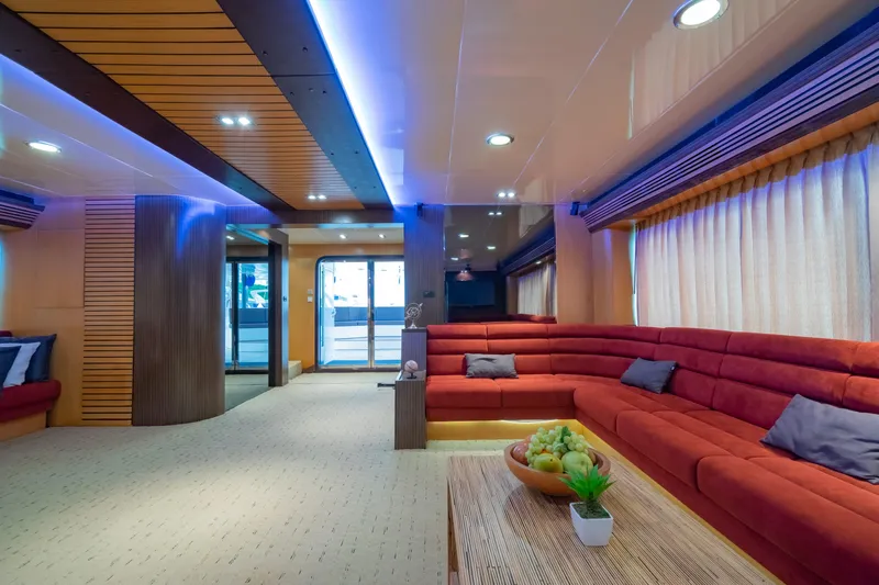 Phatsara Yacht Photos Pics 37m Power Catamaran