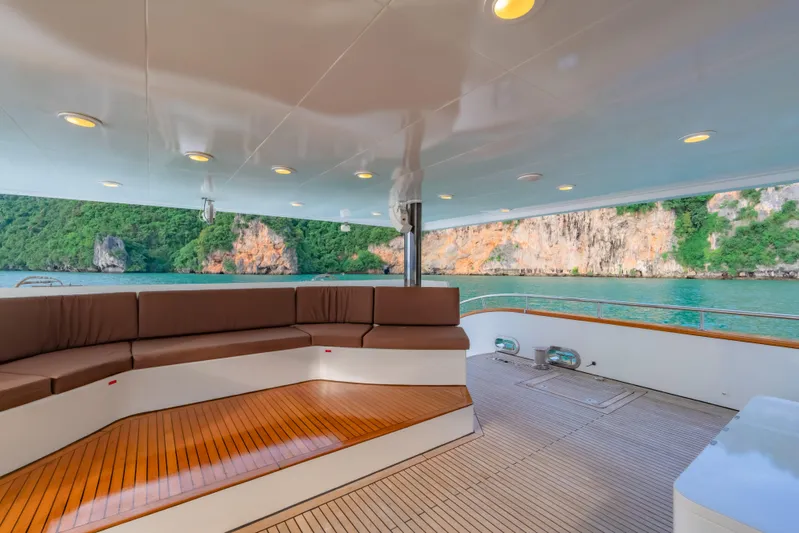 Phatsara Yacht Photos Pics 37m Power Catamaran