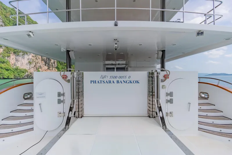 Phatsara Yacht Photos Pics 37m Power Catamaran