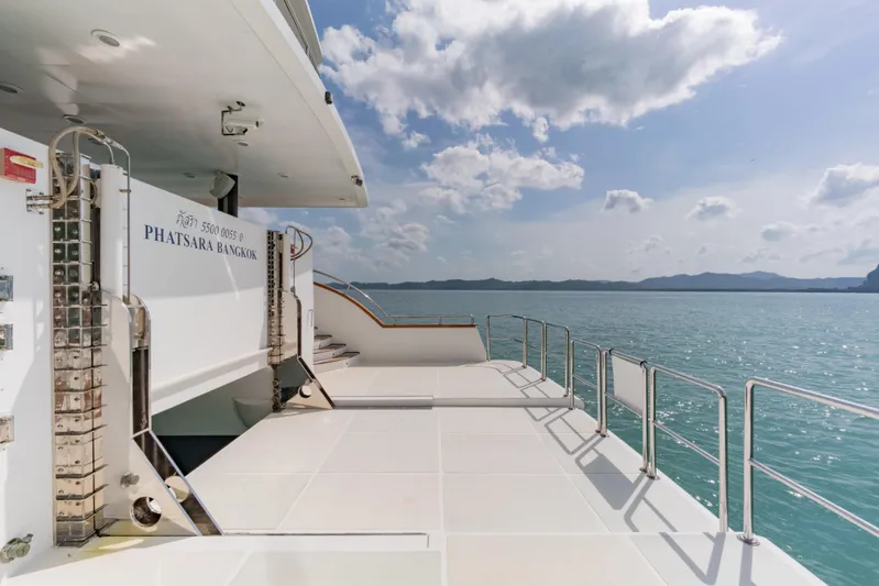 Phatsara Yacht Photos Pics 37m Power Catamaran