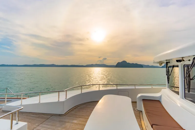 Phatsara Yacht Photos Pics 37m Power Catamaran