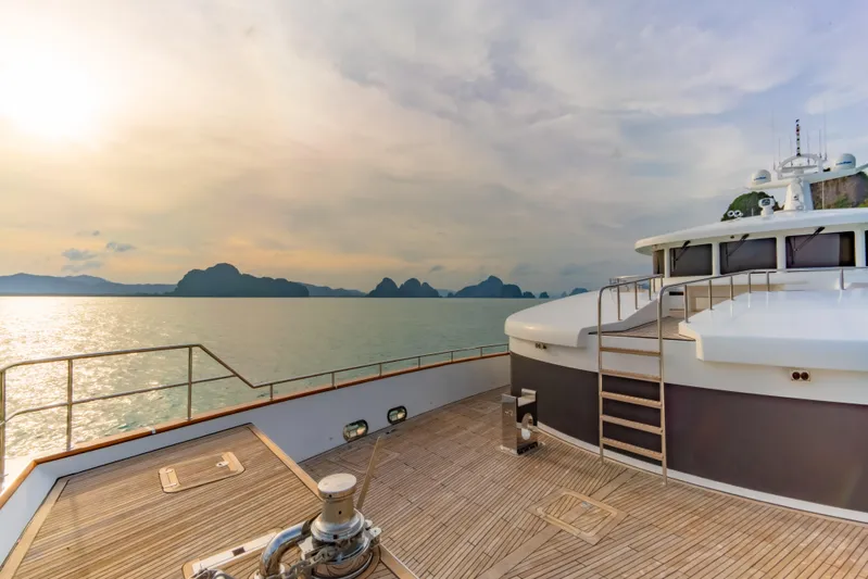 Phatsara Yacht Photos Pics 37m Power Catamaran