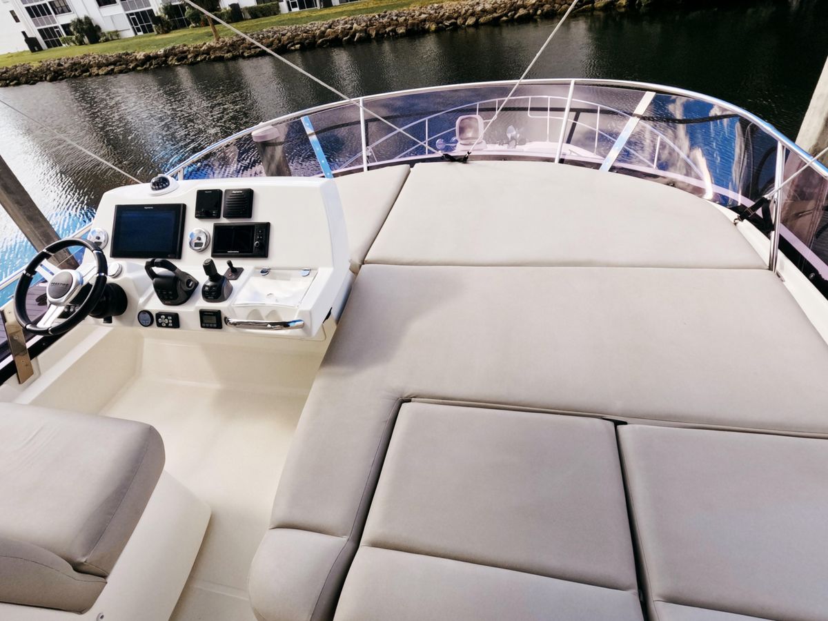 2020 Prestige 46 