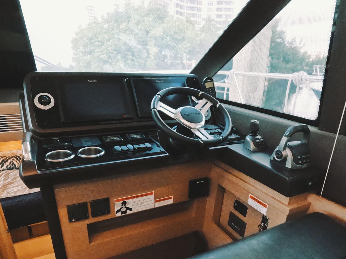 2020 Prestige 46 