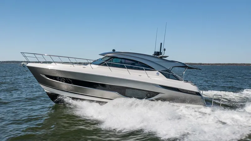 Cntrl-salt-del Yacht Photos Pics 2023 Riviera 4600 Sport Yacht - Image 7