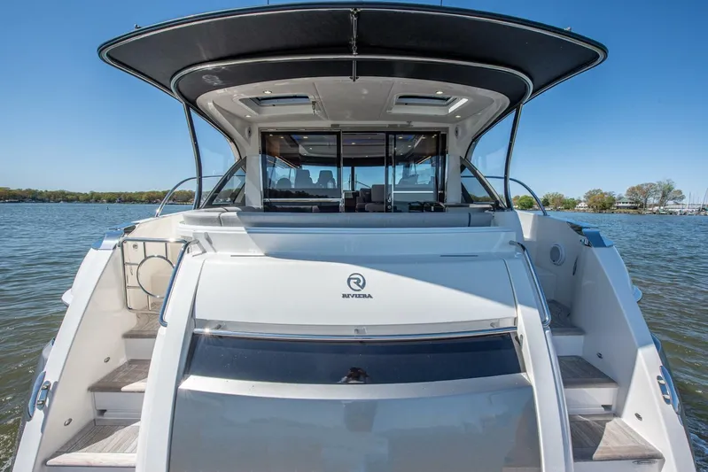 Cntrl-salt-del Yacht Photos Pics 2023 Riviera 4600 Sport Yacht - Image 22