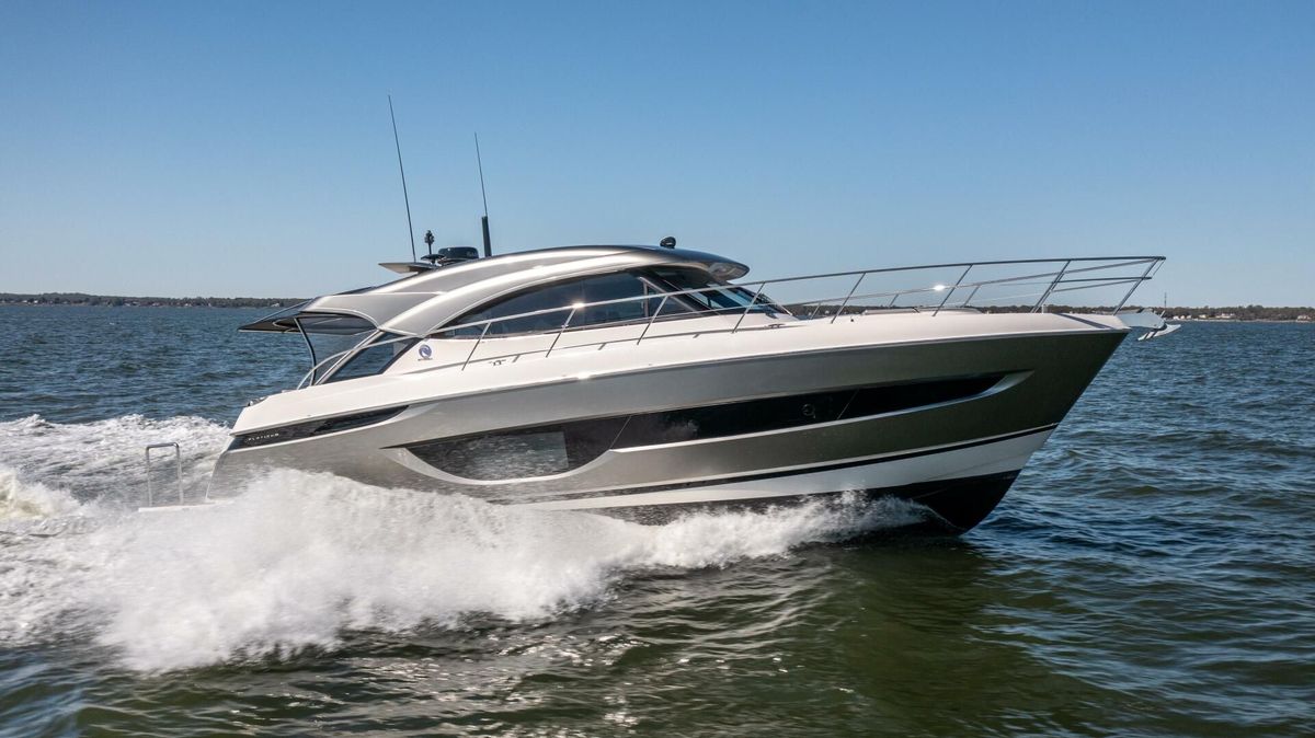 2023 Riviera 46 