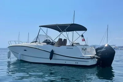 2020 Quicksilver Activ 755 Sundeck