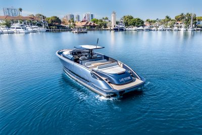 Yacht