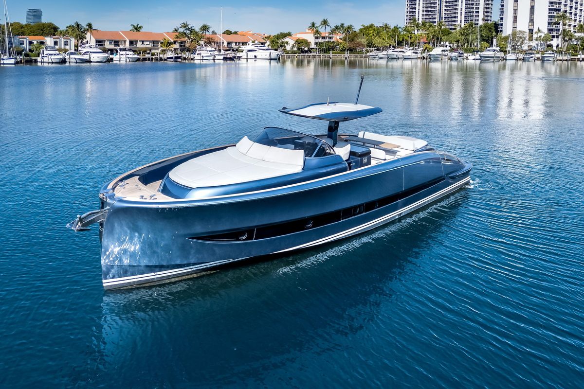 2021 Solaris Power 48 