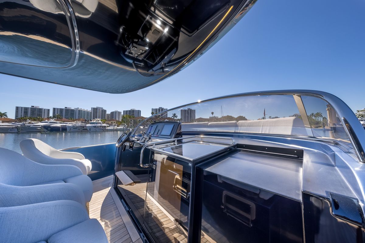 2021 Solaris Power 48 
