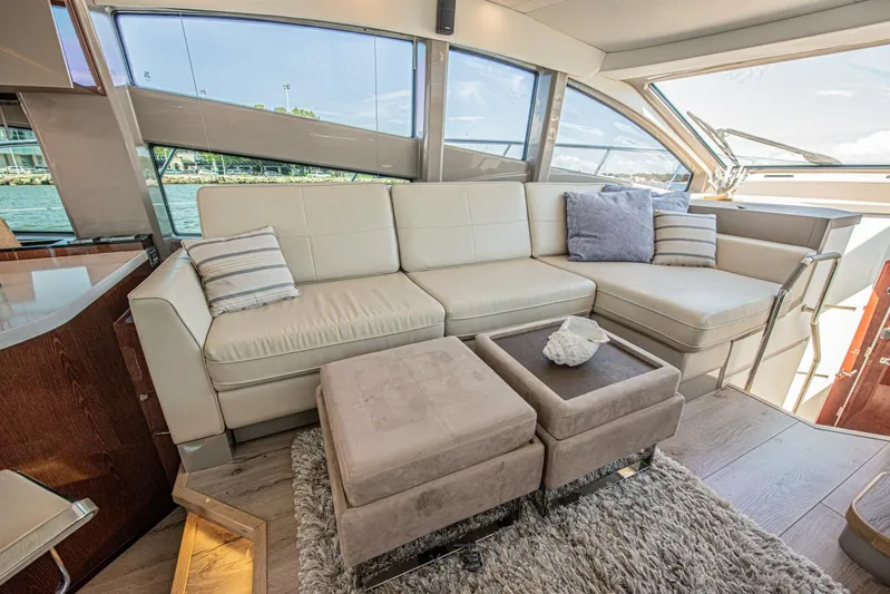 Bob 'n Around Yacht Photos Pics 2018 Sea Ray L550 - Image 37