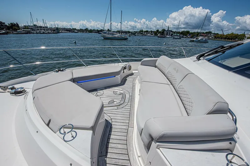 Bob 'n Around Yacht Photos Pics 2018 Sea Ray L550 - Image 11