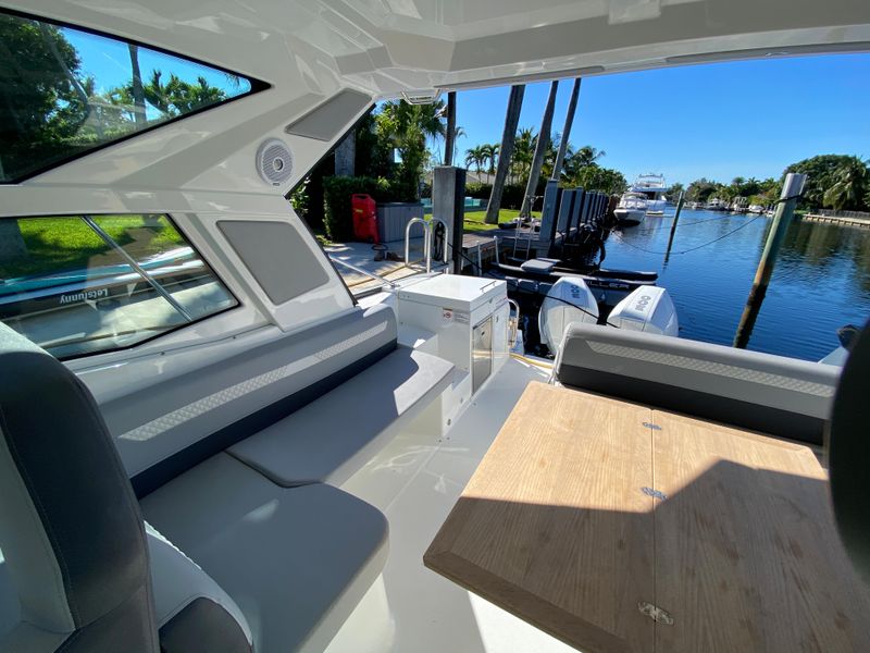 2020 Beneteau Gran Turismo 36 Outboard