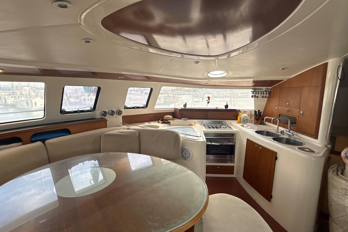 2003 Fountaine Pajot 42 