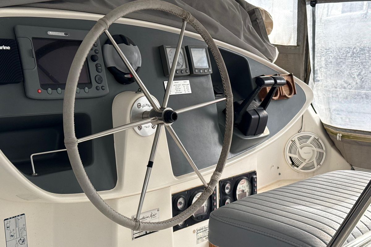 2003 Fountaine Pajot 42 