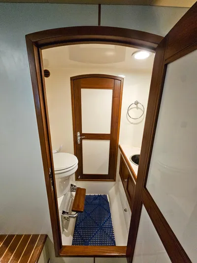 Living With E's Yacht Photos Pics 