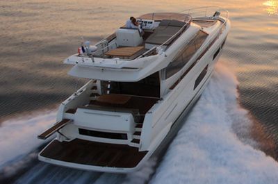 Yacht