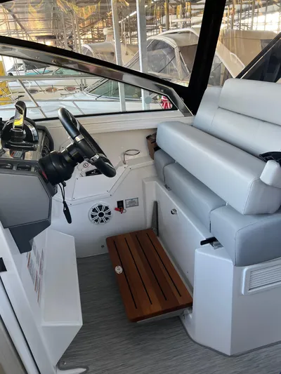 Southern Comfort Yacht Photos Pics 