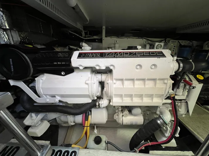 Last Dance Yacht Photos Pics 