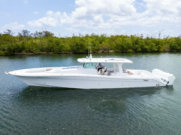  Yacht Photos Pics 2025 Hcb 65 Estrella - Image 12