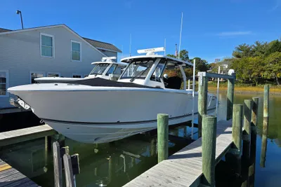 Pursuit S 328