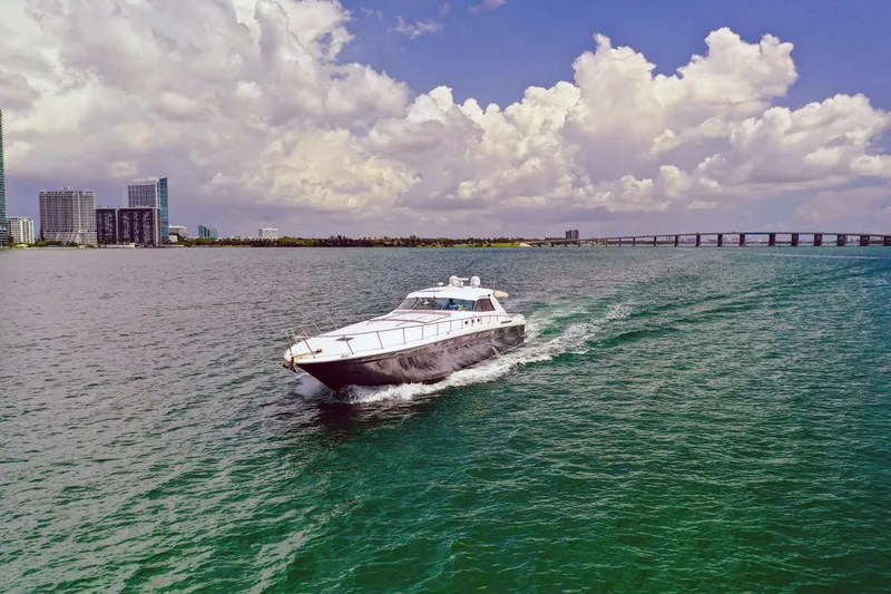 Happy Yacht Photos Pics 