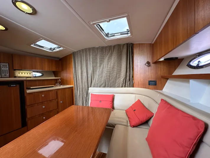 The G Crew II Yacht Photos Pics 