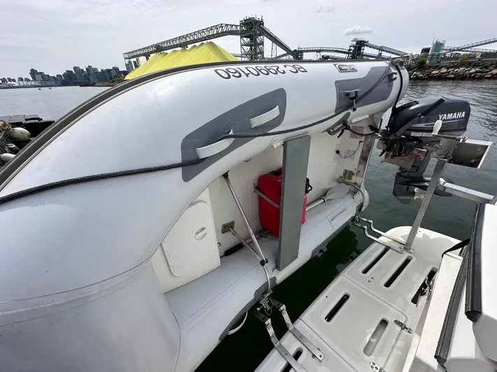 The G Crew II Yacht Photos Pics 