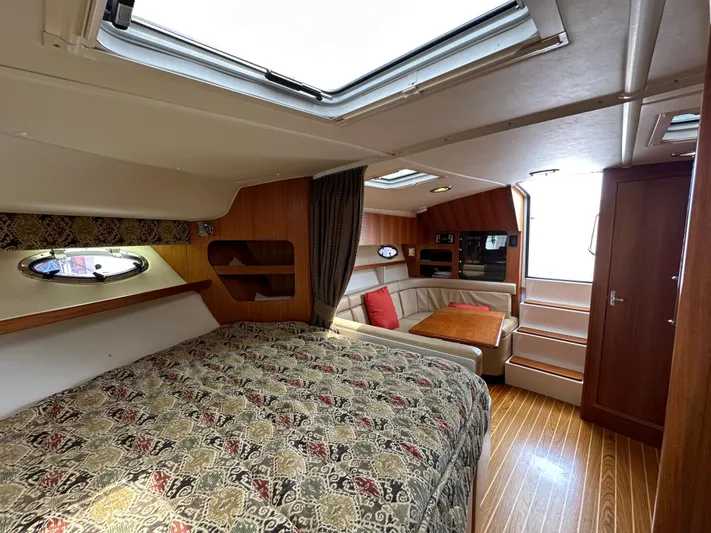 The G Crew II Yacht Photos Pics 