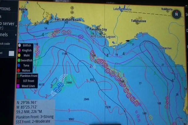 Steamer Yacht Photos Pics Nautical map showing fishing zones and sea conditions near Panama City, 2008 Albemarle 410 Express Fisherman.