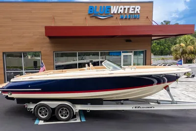 Chris-Craft Launch 27