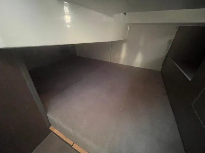  Yacht Photos Pics 2024 Beneteau Gran Turismo 32 interior cabin space, featuring modern design and ample room.