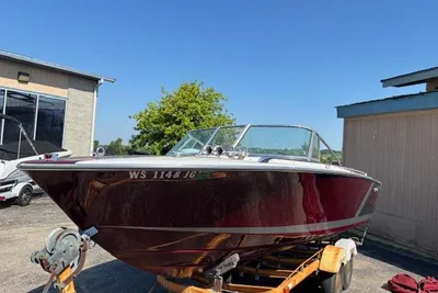 Chris-Craft Lancer